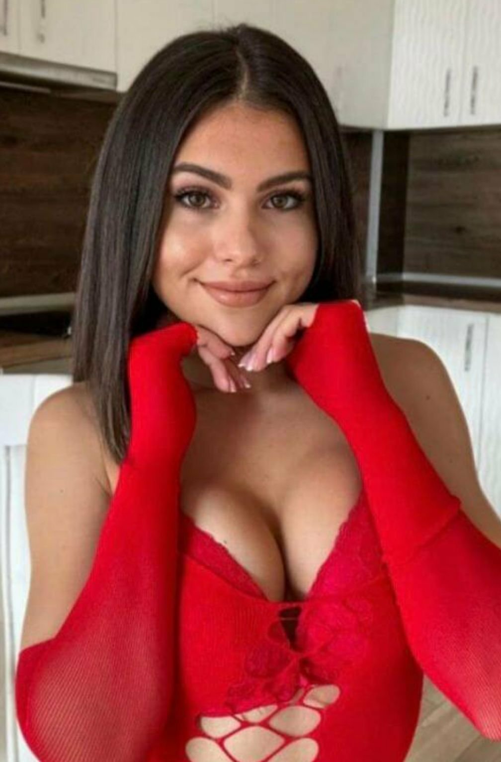 Maöz Escort Roza
